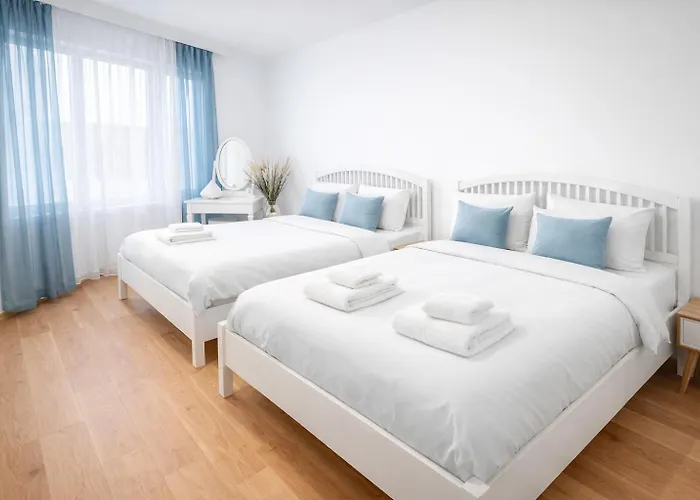 Luxury Wenceslas With Free Parking