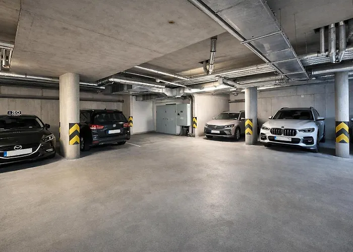 Luxury Wenceslas With Free Parking *