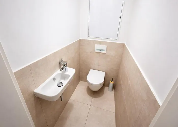 Luxury Wenceslas With Free Parking